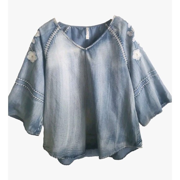 Mur Mur Chambray Blouse Women's Small Blue Floral Embroidered Boho Festival - Picture 1 of 7